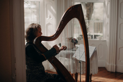 Reidun Lynch Wedding Harpist
